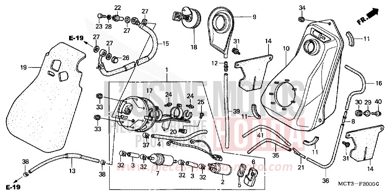 RESERVOIR A CARBURANT de SILVER WING PEARL GREAT BLUE (PB262) de 2004
